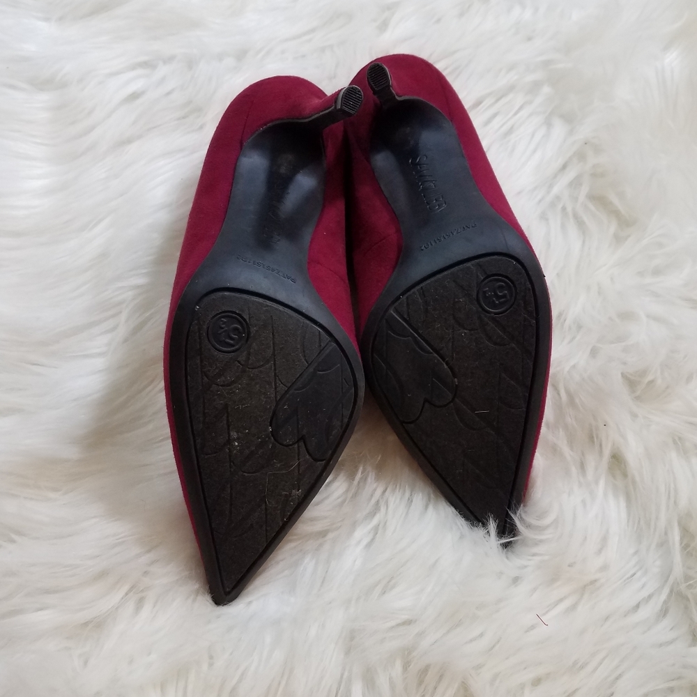 Pumps - Picture 3 of 3